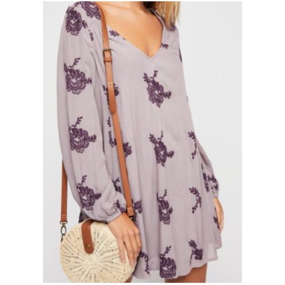 Free People Mauve Purple Floral Embroidered Long Sleeve Swing Mini Dress43"Chest